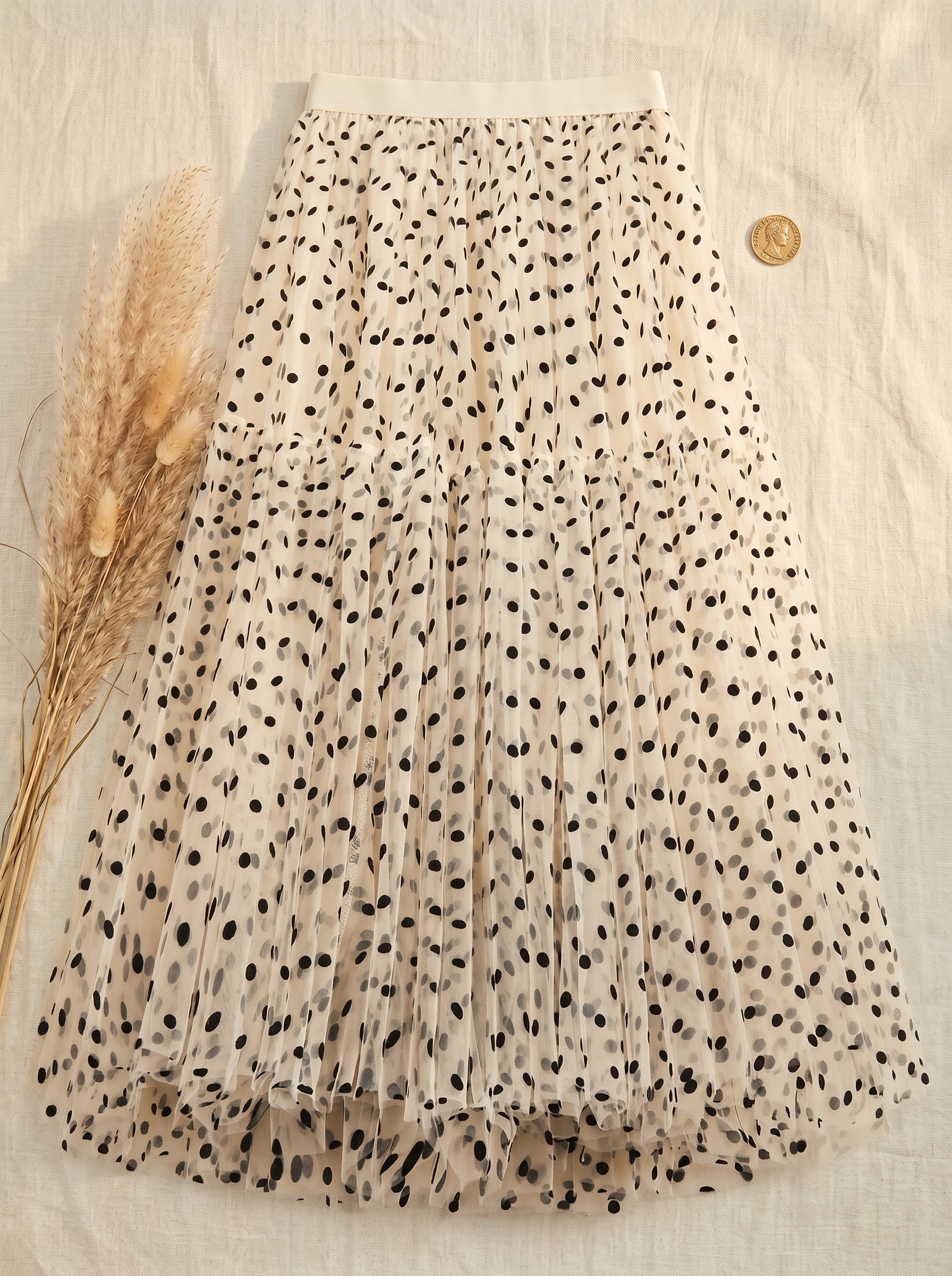 The Pois Skirt